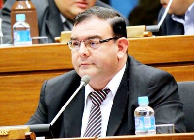 Destraban caso “caseros de oro” del diputado Rivas