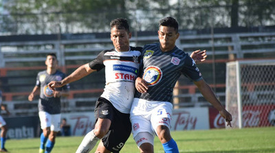 Lluvia de goles en el Adrián Jara