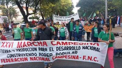 FNC realiza su 26ª marcha reclamando tierras y apoyo a la producción