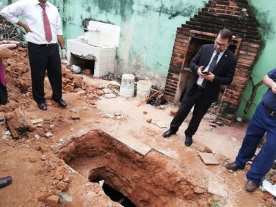 Restos óseos hallados en fosa no eran humanos