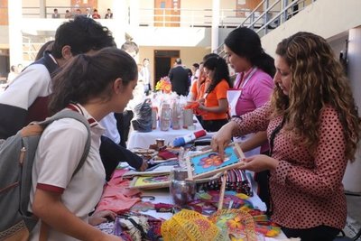 Incentivan a jóvenes estudiantes a crear pymes