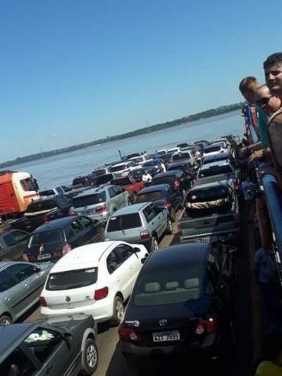 Balsa de Salto del Guairá recobró protagonismo