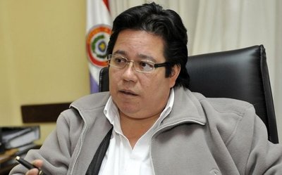 Comenzó el juicio político a Enrique García