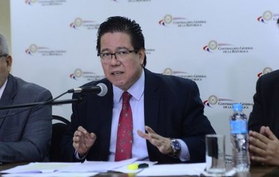 Ovelar: No hay votos para destituir al contralor