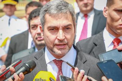 Mandatario ratifica voluntad de diálogo responsable y trabajo consensuado con los campesinos