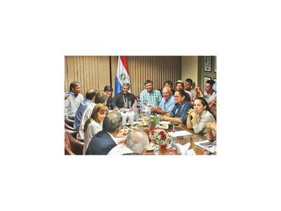 Gobierno acuerda con campesinos y se pone fin a las movilizaciones