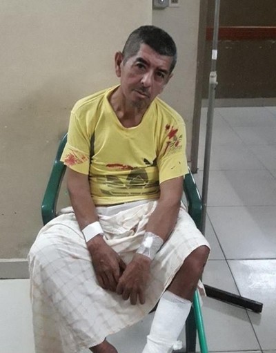 Fue abandonado en el hospital por sus parientes