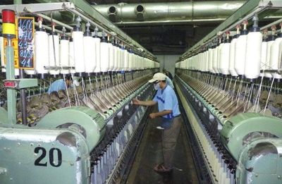 Obreros analizarán paro de Manufactura Pilar