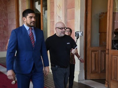 Paraguayo Cubas alega que no puede ser sustituido durante su suspensión