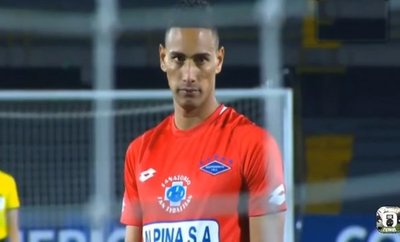 Bendrix Parra se quedará en Paraguay pese a rescisión de Independiente