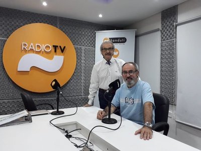 “La farándula en Paraguay nació en el ferrocarril”