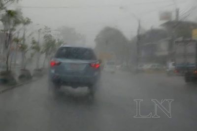 Anuncian sábado con algunas lluvias