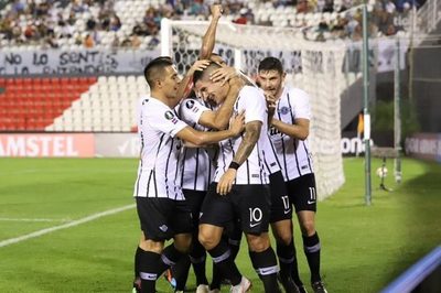 ¿Continúan 'Pollo' Recalde y Alan Benítez?
