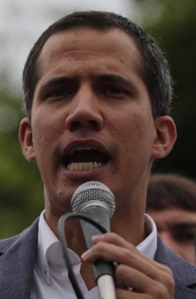 Guaidó denuncia que gobierno de Maduro busca “cerrar” el Parlamento