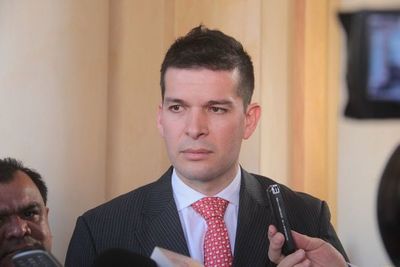 Confirman que el presidente Abdo Benítez protegió al liberal