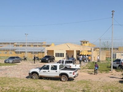 Riña en Emboscada deja dos reclusos heridos