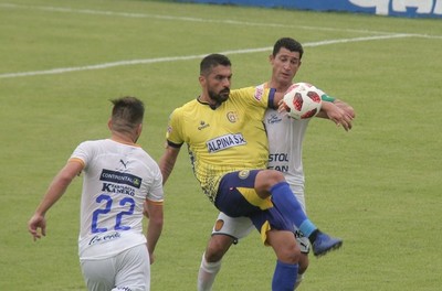 Tres puntos vitales en juego
