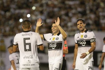 La millonaria cifra por venta de camisetas en Olimpia