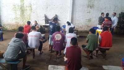 Asisten a indígenas de la penitenciaría de Ciudad del Este