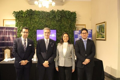 IFC y Banco Continental firman convenio para expansión de PYMES