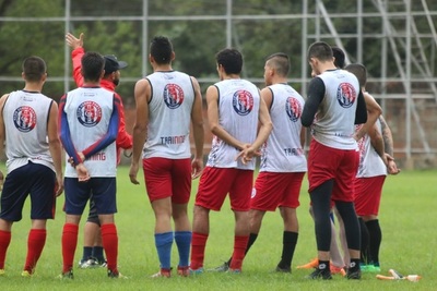 Cerro de Franco apunta a un nuevo triunfo en el Nacional B