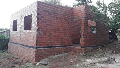 5 firmas presentaron propuestas para terminar 320 viviendas