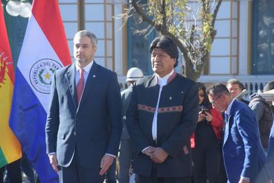 Plantean crear una Comisión Binacional para fortalecer el comercio con Bolivia