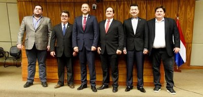 El cartismo vuelve al poder en el Congreso con Alliana y Blas Llano