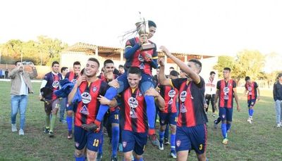 LMS: Treinta de Agosto campeón invicto!!!
