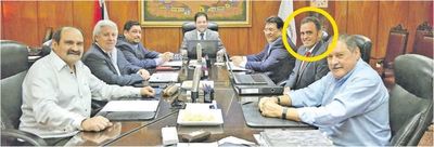 Niegan favoritismo de Roberto Trabuco a empresa SST en licitación de IPS