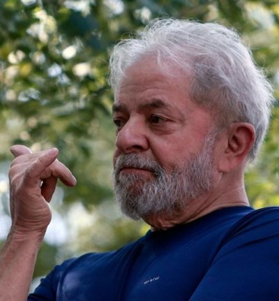 Corte Suprema de Brasil niega libertad a Lula y posterga decisión sobre Moro