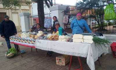 Mujeres emprendedoras del Programa Tekopora realizan Feria de Productos en San Pedro