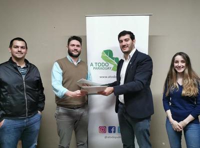 A Todo Pulmón y Ecologi-k firman acuerdo para plantación de 6 mil árboles