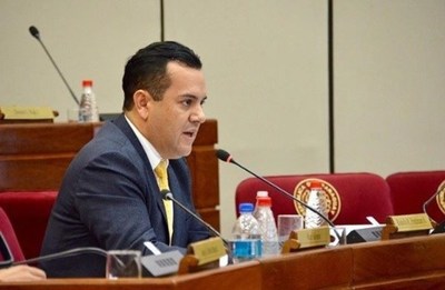 Rodolfo Friedman asume por segundo periodo la Comisión de Asesora de Recursos Naturales