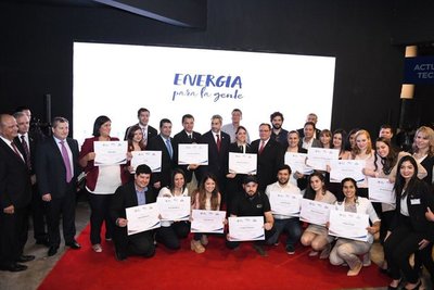 Unas veinte microempresas resultaron ganadoras del concurso "Con vos Paraguay Puede"