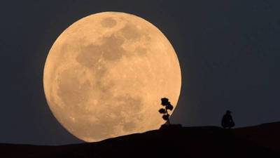 Un eclipse lunar parcial en el 50º aniversario de la llegada a la Luna
