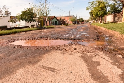San Ignacio; festejos patronales y enormes baches