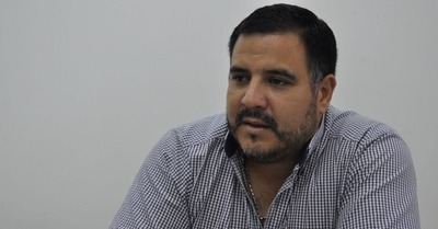 Sanción a funcionaria que escribió "desastre ko Marito", exministro dice: "Yo le voté a Marito y estoy arrepentido"