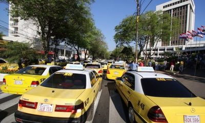 Taxistas anuncian nuevo “enjambre amarillo” para este martes