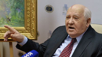 Mijail Gorbachov auguró "caos" en el mundo y una política global "impredecible"