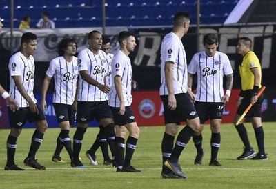 Blanco y negro por la recuperación