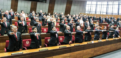 42 votos colorados en contra de juicio político en Diputados