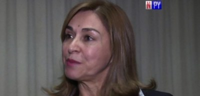 Exministra habló por su hijo, Joselo
