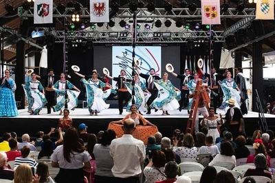 Ballet Remembranzas de San Ignacio se destaco en festival internacional de Brasil