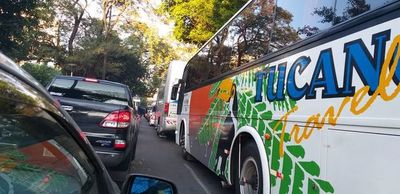 Tránsito estancado en CDE