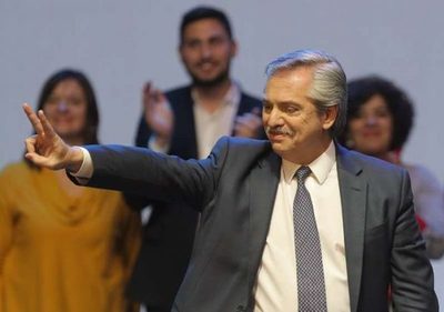 Alberto Fernández ve «razonable» cotización del dólar a 60 pesos