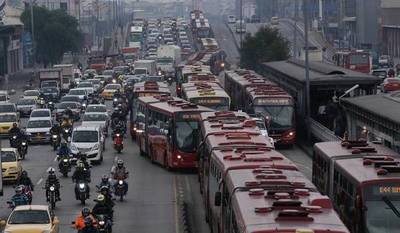 Los países con mayor congestión en América Latina: encabeza Colombia, pero Brasil gana con cantidad de ciudades
