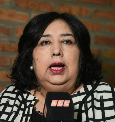 Funcionarios del MINNA repudian administración de Abdo Benítez y de la ministra Martínez