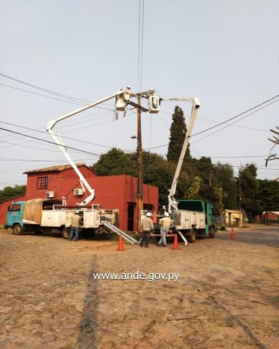 Ande trabajó para dar servicio eléctrico más confiable a unos 3.000 usuarios