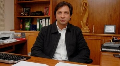 Mario Abdo aceptó la renuncia del asesor económico de la Presidencia
